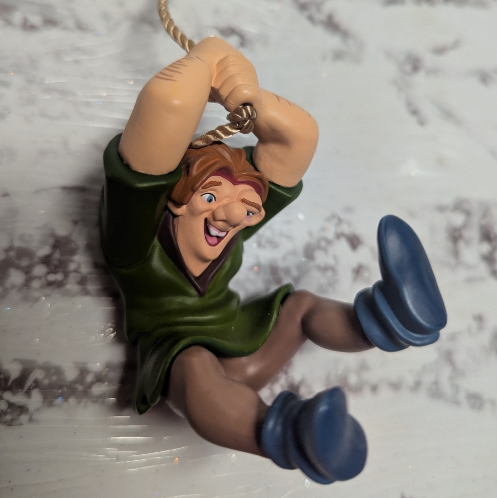 Disney Christmas Ornament Hunchback of Notre Dame Quasimodo Hallmark Keepsake